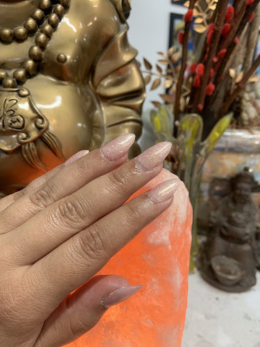 Nail Couture