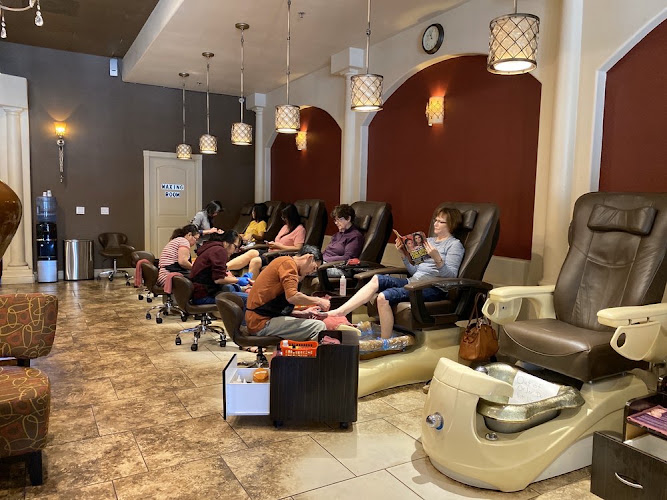 Nail Files & Spa, nail salon in El Dorado Hills, California