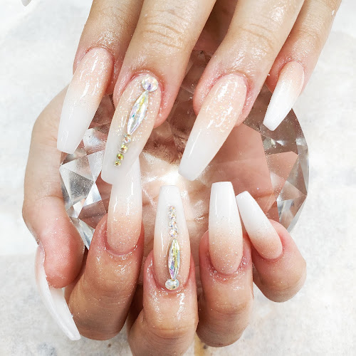 Nail Genie