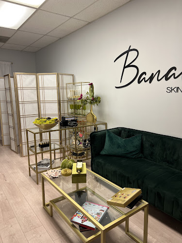 Nail salon