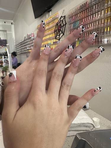 Nail Spa 999