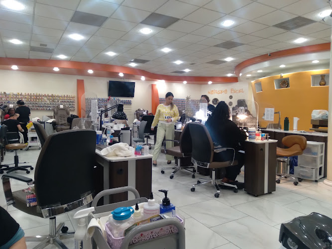 Nail Spa Excel