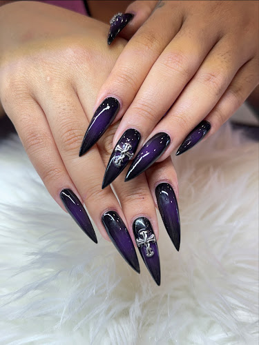 NAIL STOP L.A.