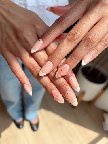 Nails art by Annie