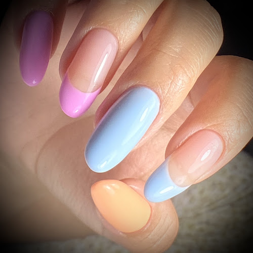 Nails by Vanesa, nail salon in Reseda, California