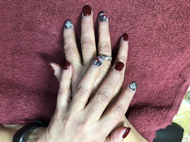 Nails Trix & Spa