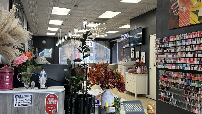 NailsTop Spa & Lashes