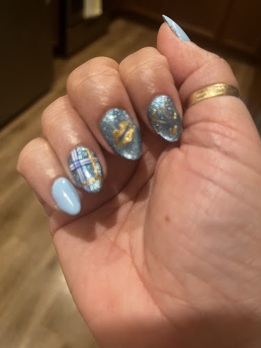Napalm Nails, nail salon in National City, California