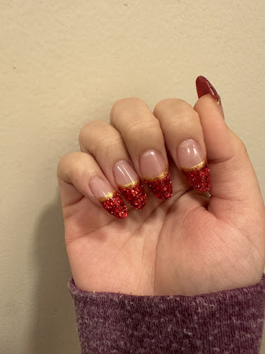 Natural Nail's, nail salon in Garden Grove, California