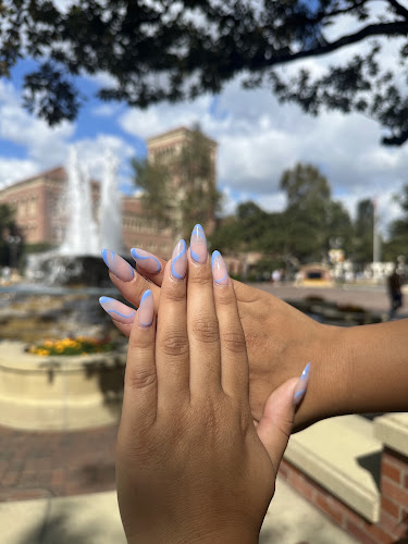 Nguyen Nails & Spa