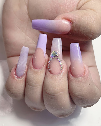 Nina Hair and Nail
