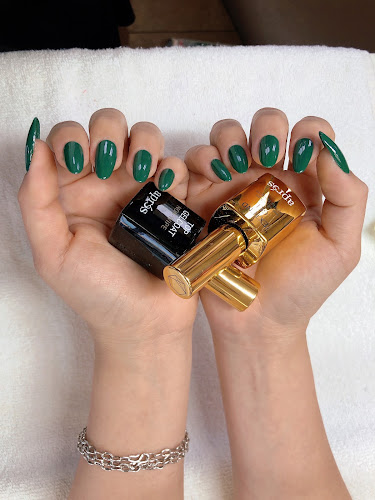 NK Nails Spa