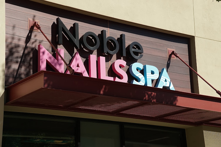 Noble Nails