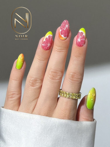 Noir Nail Lounge