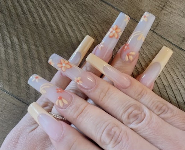 Northridge Nails, nail salon in Salinas, California