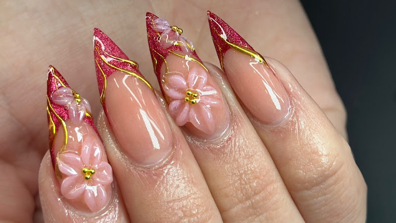 Nouvique Nails Spa