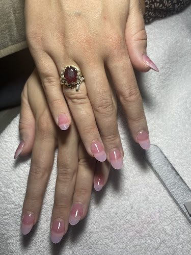 O Nails & Spa, nail salon in Folsom, California
