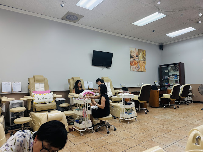 Oasis Salon & Spa