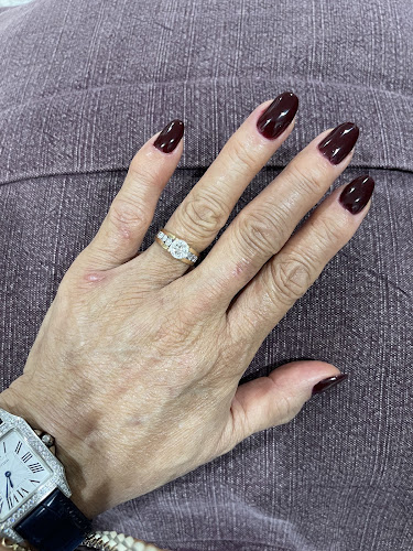 Ombre Nail Bar