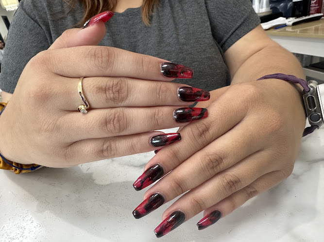ORGANIC NAILS- Spa & Lounge
