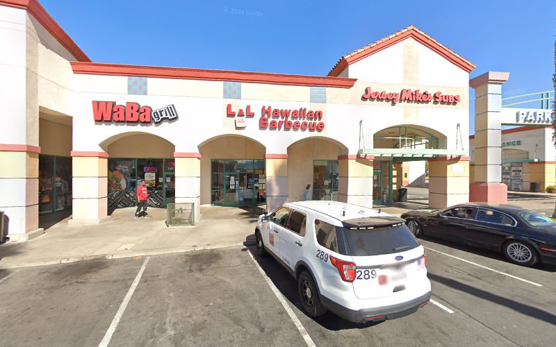 Otish Kim, nail salon in Long Beach, California