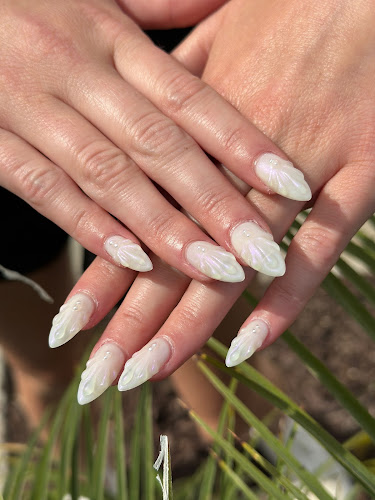 PAINT Nail Bar Encinitas, nail salon in Encinitas, California
