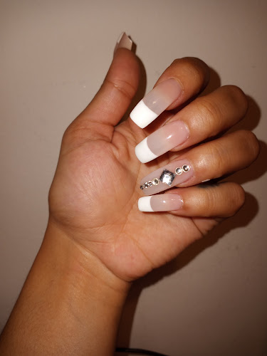 Palm Nail