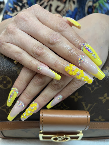 Panda Nails ARCADIA