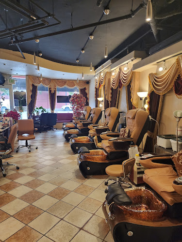 Paradise Nail Spa