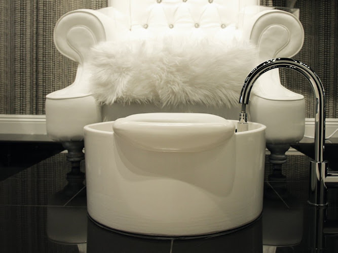 Pardon My French Nail Bar + Beauty Lounge
