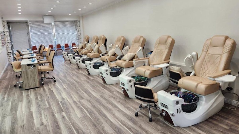 Patsy Nails Spa, nail salon in Inglewood, California