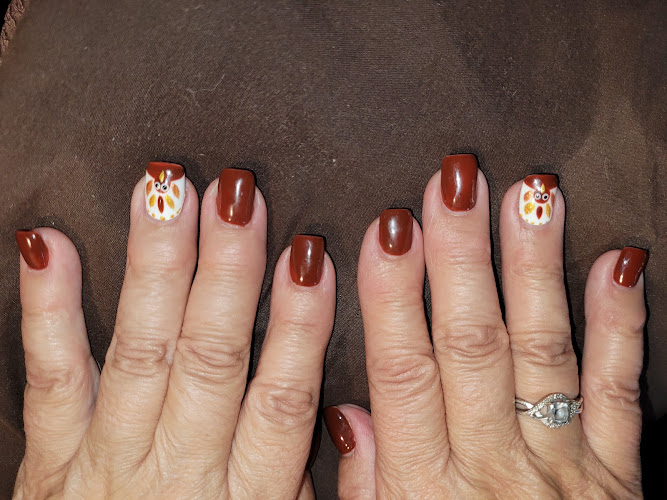 Paula's Nails, nail salon in Gardena, California