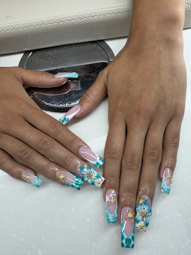 Phantastic Nails & Spa
