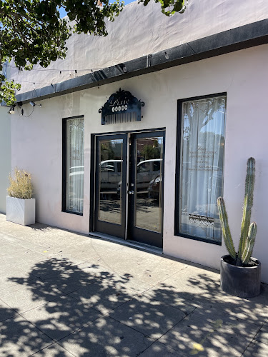 Pixie Salon