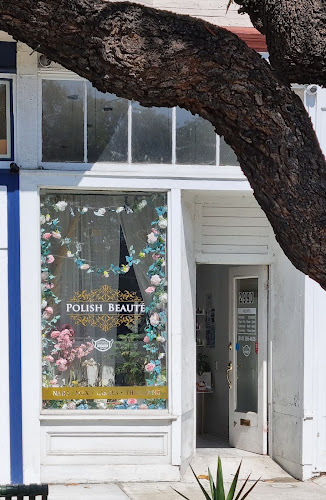 Polish Beaute, nail salon in Berkeley, California