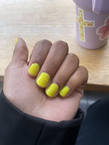 Posh Polish Organic Nail Spa