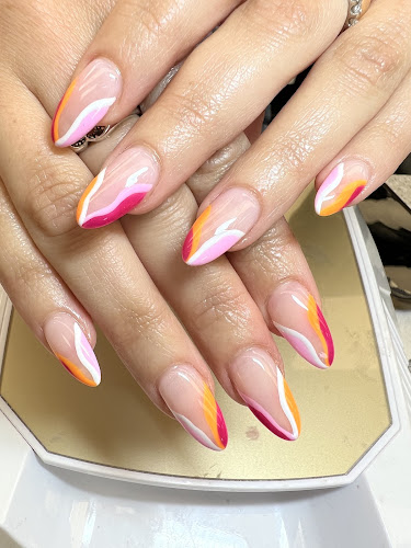 Pro Nails Salon