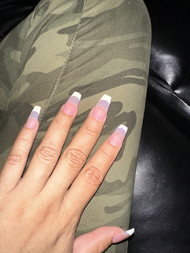 Pros Nails