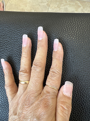 Q Nails