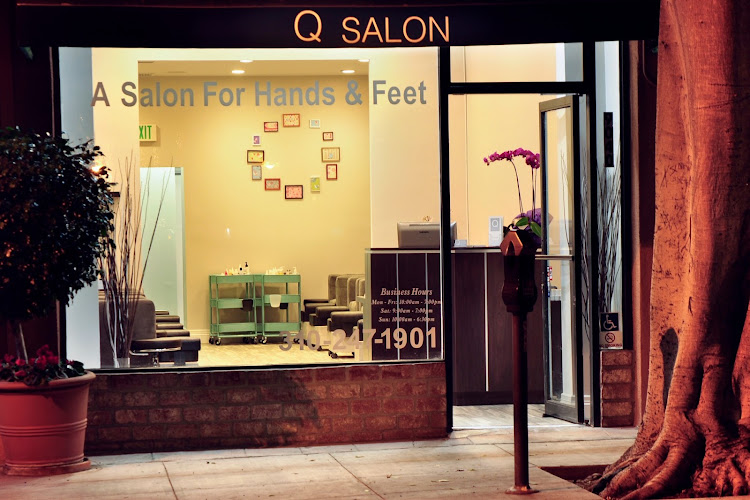 Q Salon