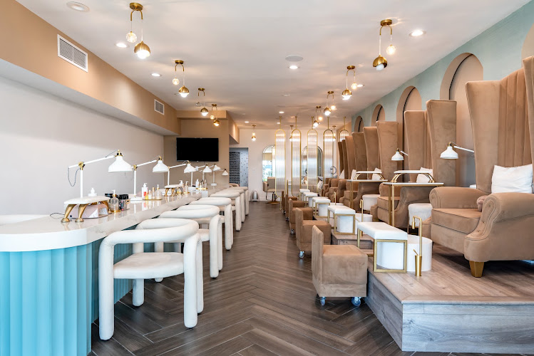 Queen B Nail Salon, nail salon in West Hollywood, California