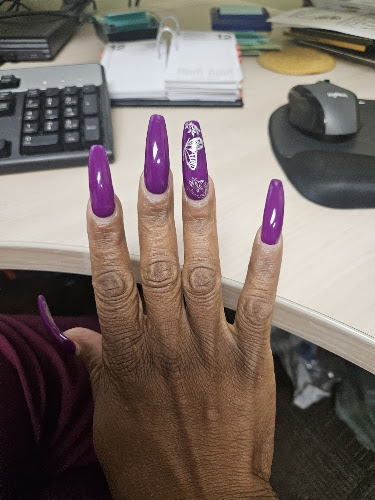 Queen's Nails & Spa, nail salon in Concord, California