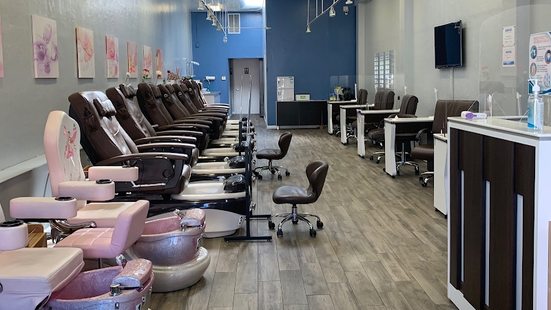 Radiant Nails Spa