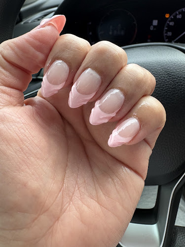 Red Beauty & Nails