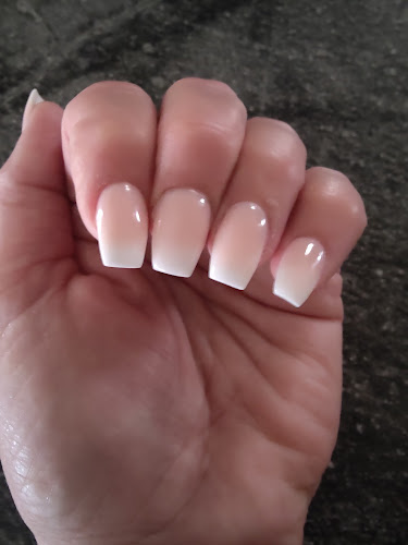 Red Persimmon Nails and Spa