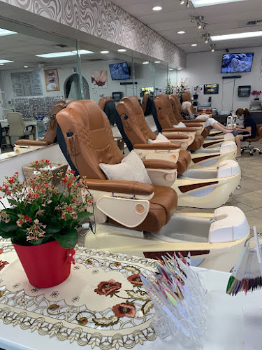 Ritz Nails Spa & Permanent Makeup