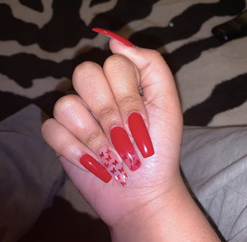 Rose Nails