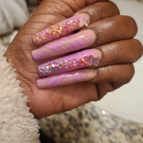 Roselilly Nail Collection