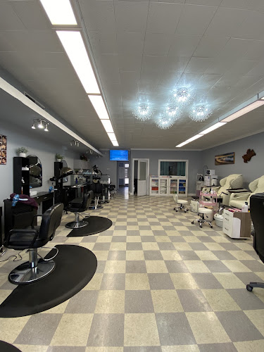 Salon Renew Hair & Nails