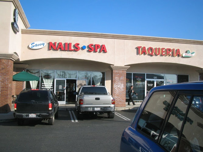 Savvy Nail Spa